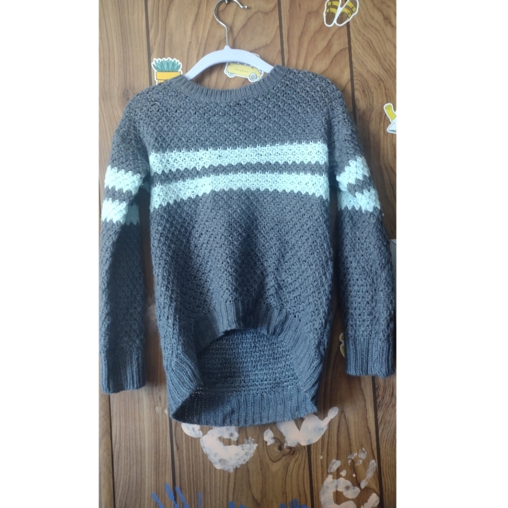 Limited too sweater size 4 girls best offer